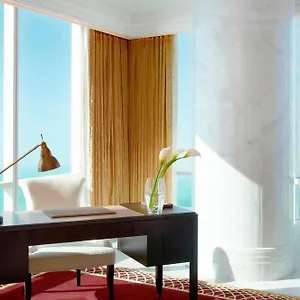 ***** אתר נופש The St. Regis איחוד האמירויות הערביות
