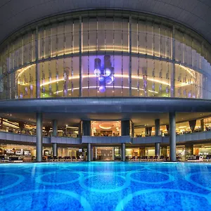 ***** אתר נופש Conrad Etihad Towers איחוד האמירויות הערביות